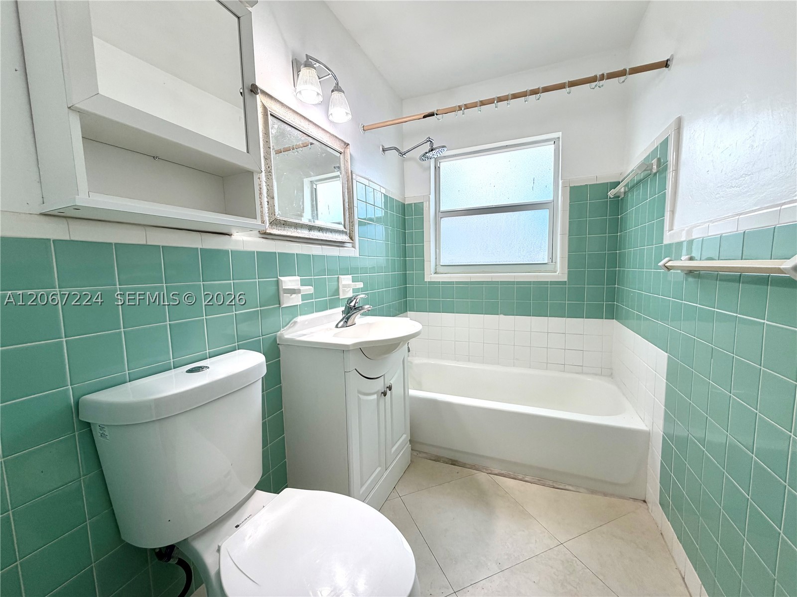 4213 El Mar Dr 2 Property Photo 6