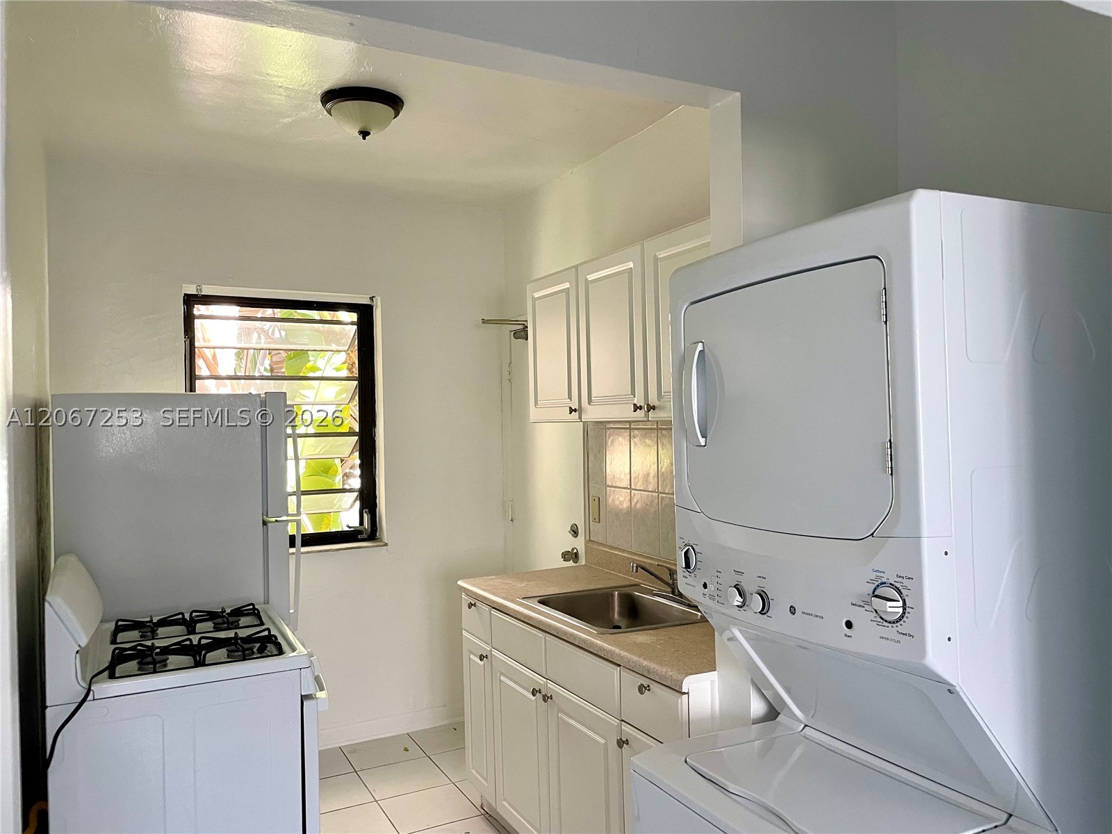 411 Meridian Ave 7 Property Photo 2