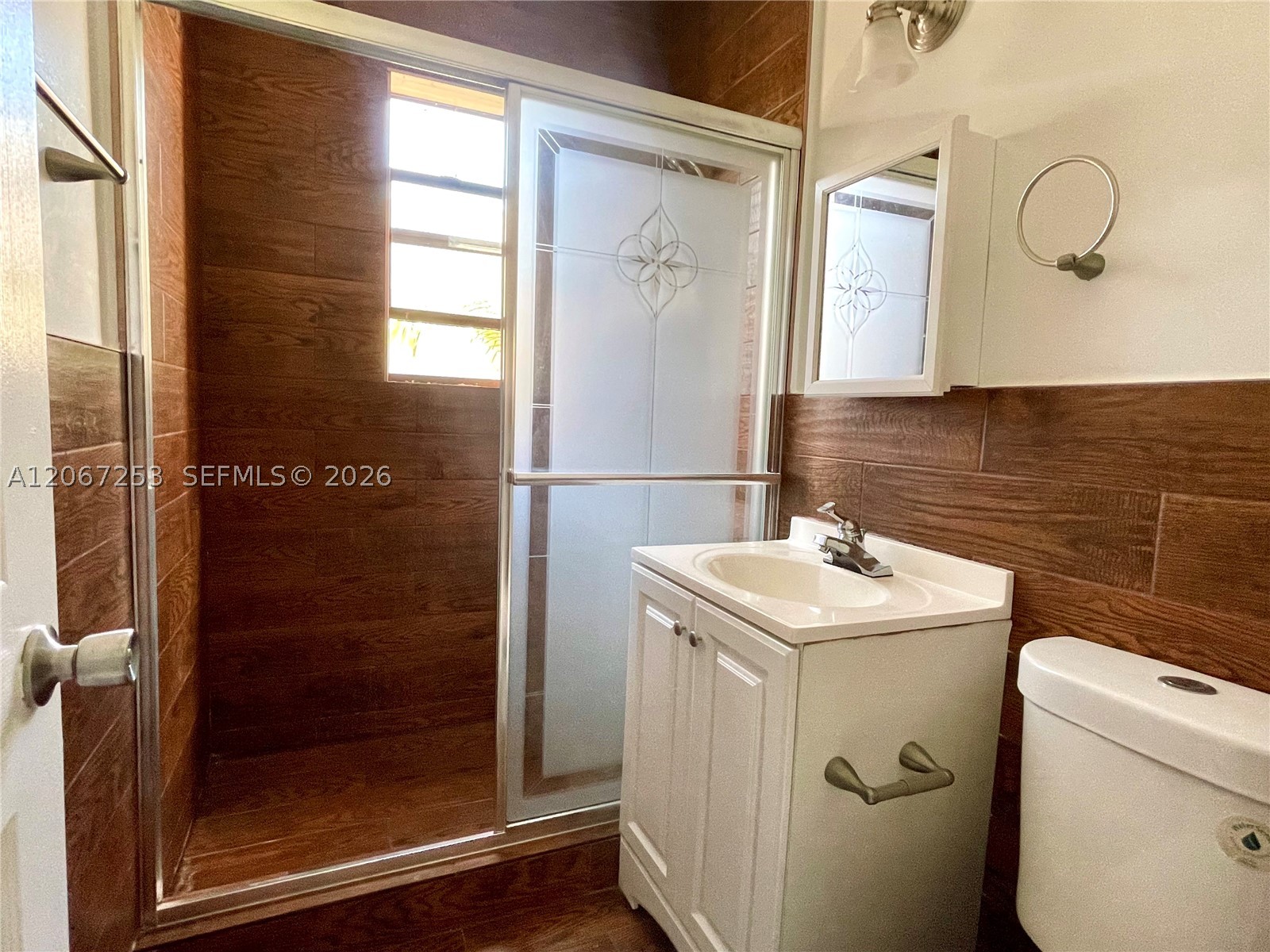 411 Meridian Ave 7 Property Photo 8