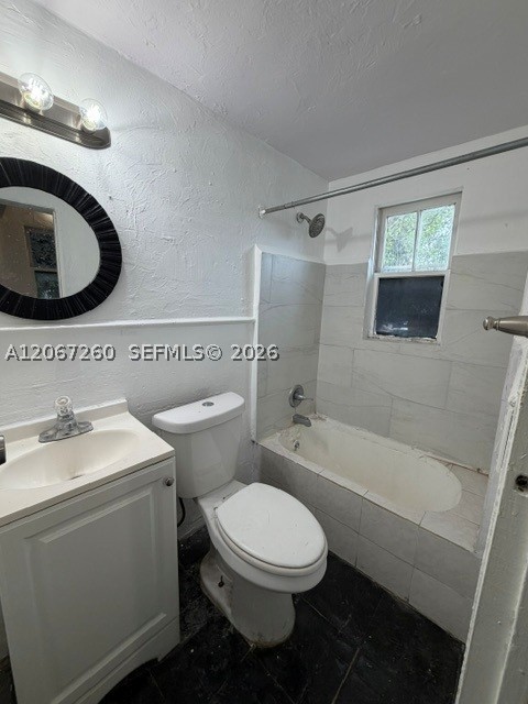 625 Ne 86th St U Property Photo 5