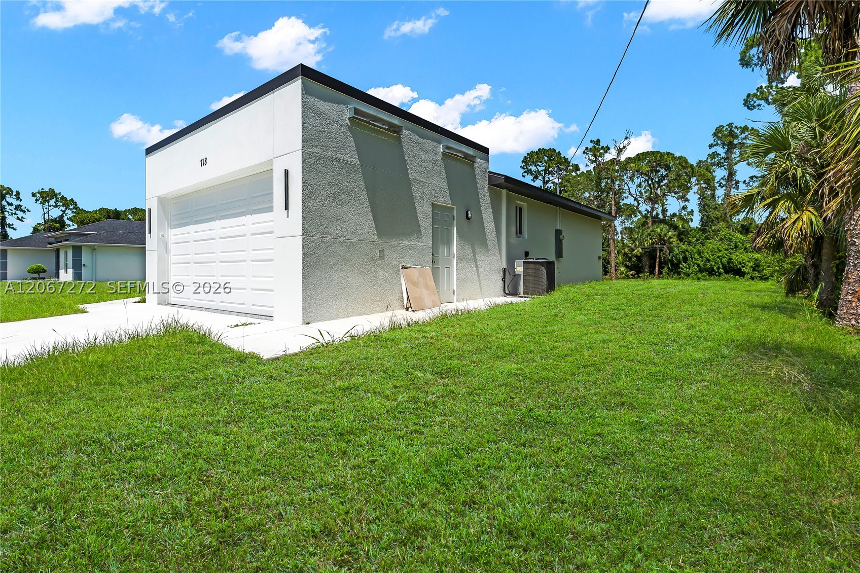 718 718 Robert Ave Property Photo 4