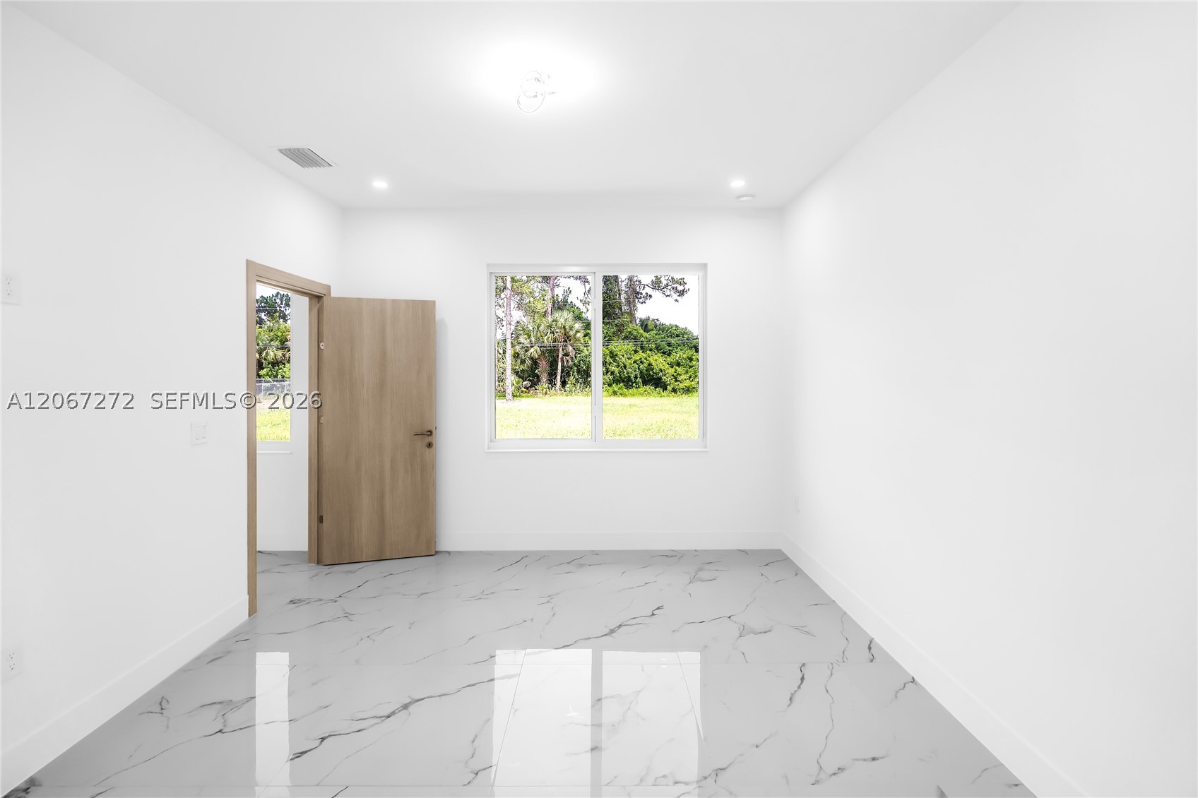 718 718 Robert Ave Property Photo 16