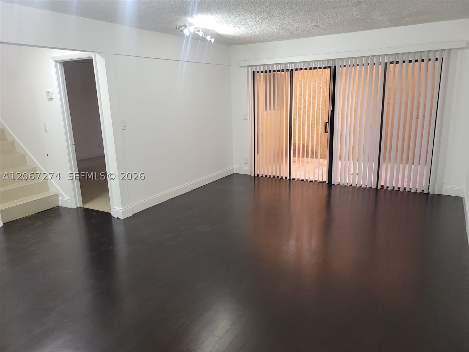 8075 Nw 71st Ct Property Photo 4