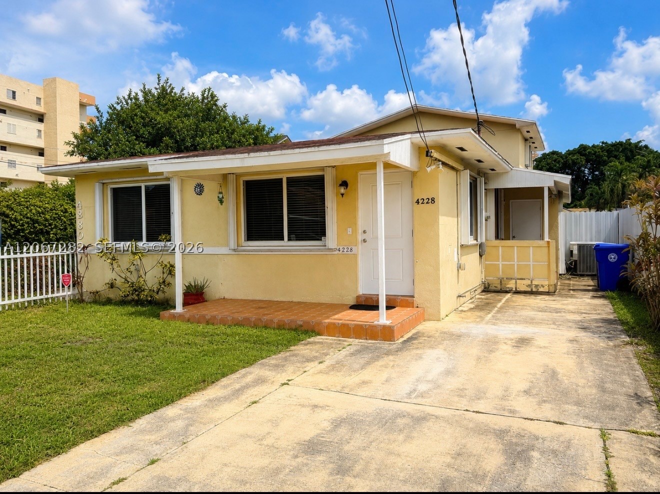 4228 Nw 4th St 0 Property Photo 1