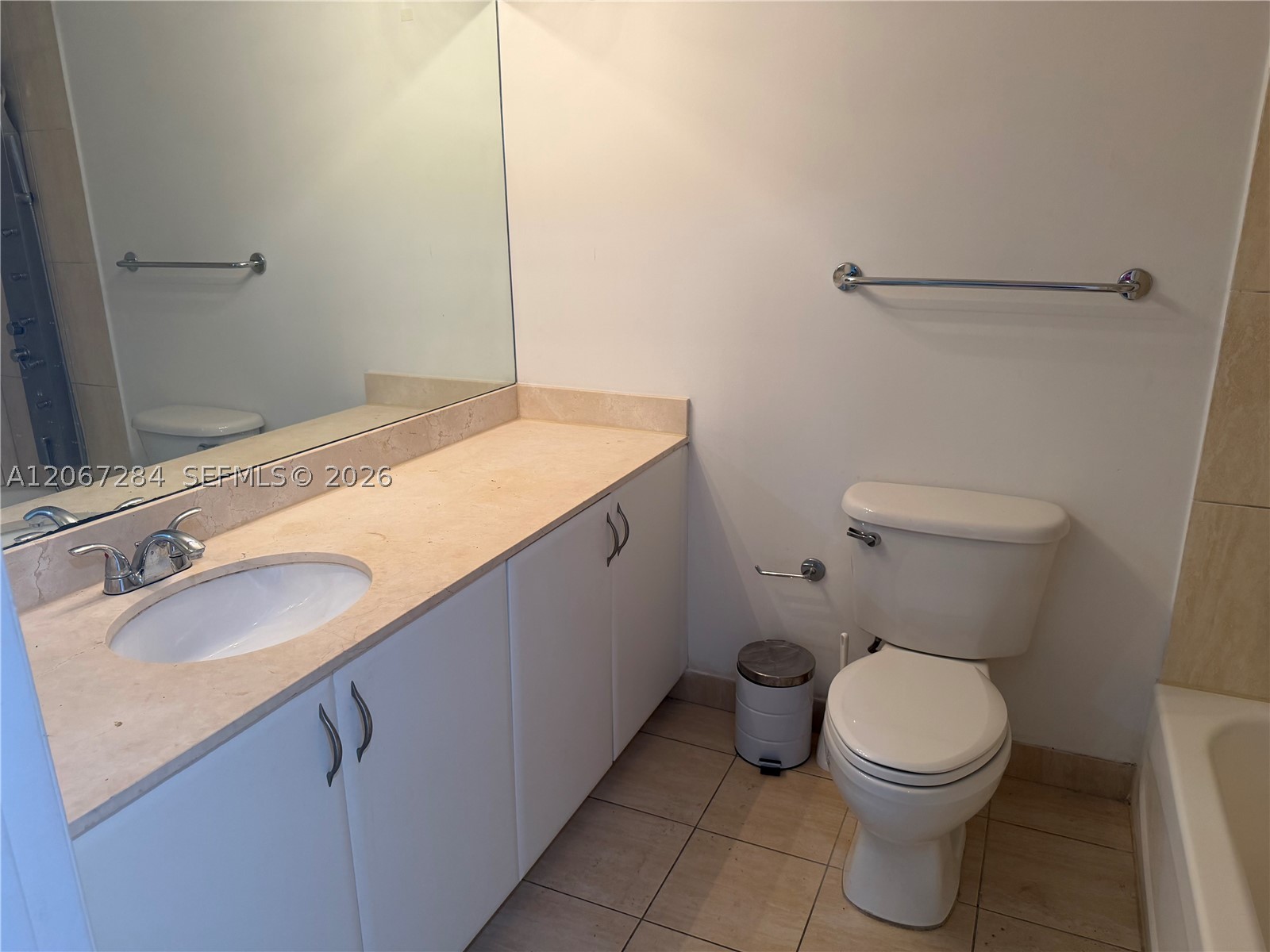 1750 N Bayshore Dr 2308 Property Photo 6