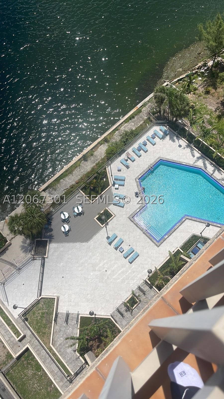 11113 Biscayne Blvd 1955 Property Photo 4