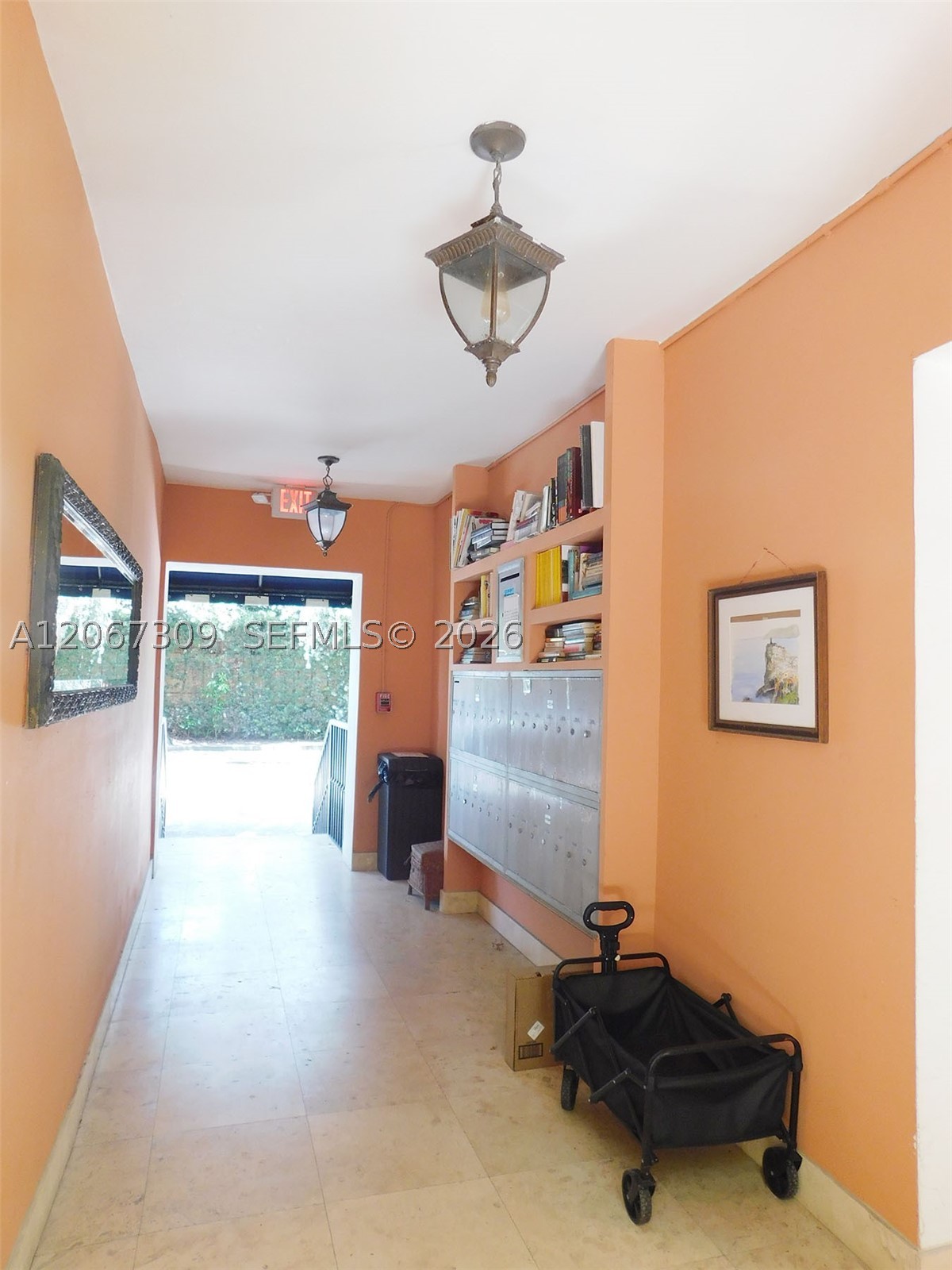 4812 Pine Tree Dr 206 Property Photo 6