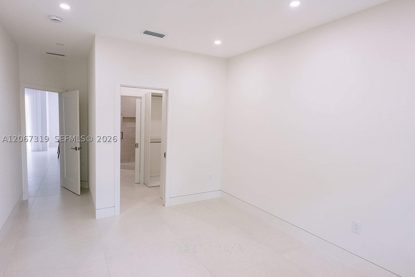 8167 Nw 108th Ct . Property Photo 34