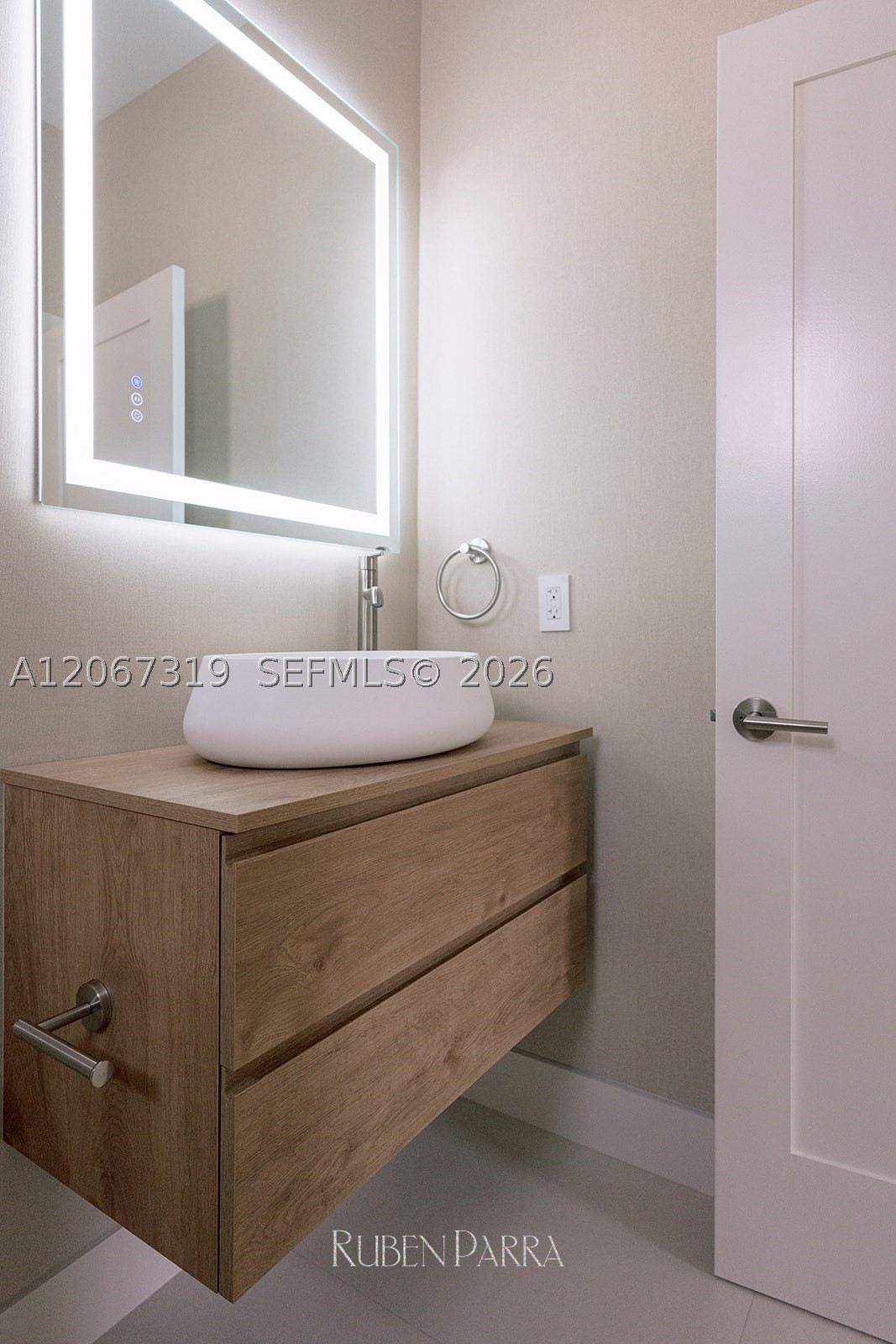8167 Nw 108th Ct . Property Photo 66