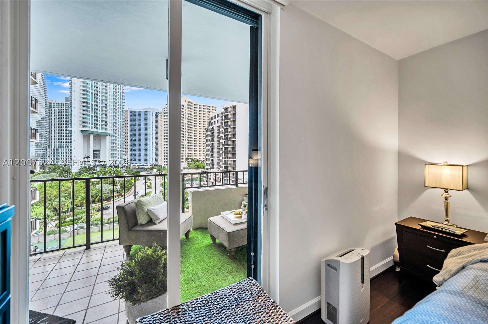 520 Brickell Key Dr A1012 Property Photo 12