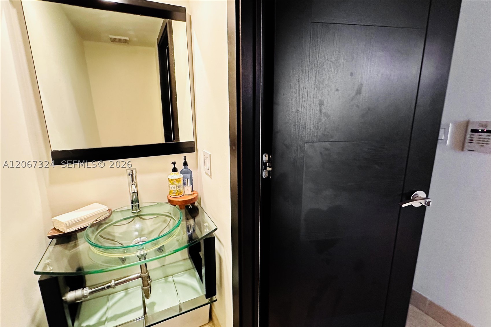 520 Brickell Key Dr A1012 Property Photo 17