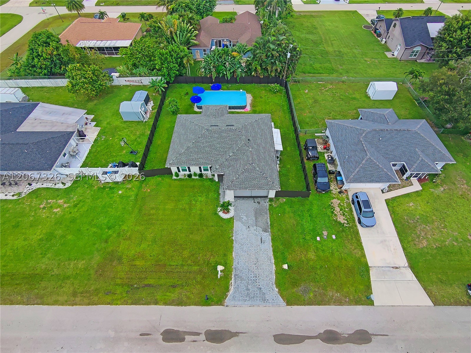 1307 1307 Sw 13th Ter Property Photo 35
