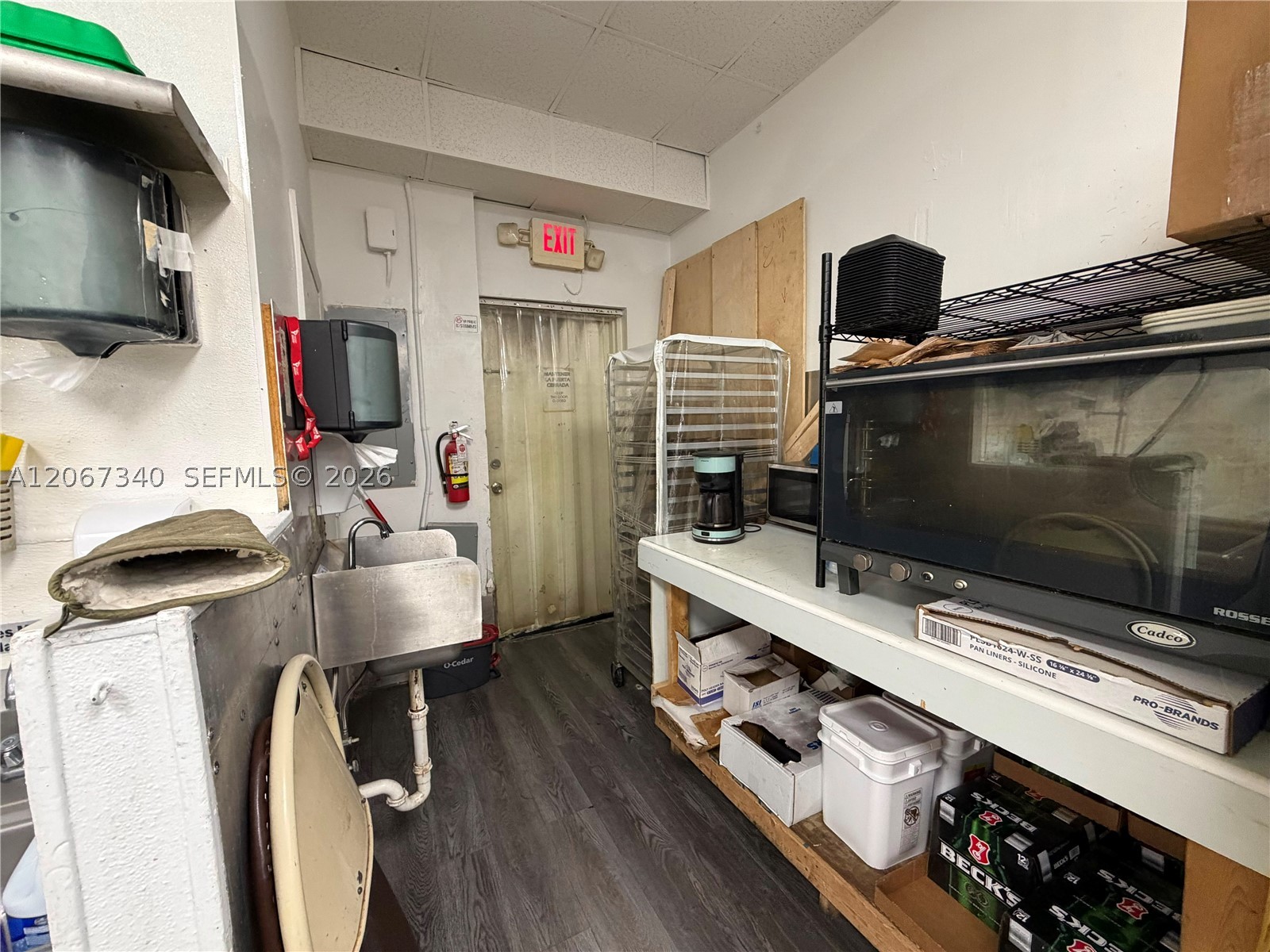 Confidential Property Photo 8