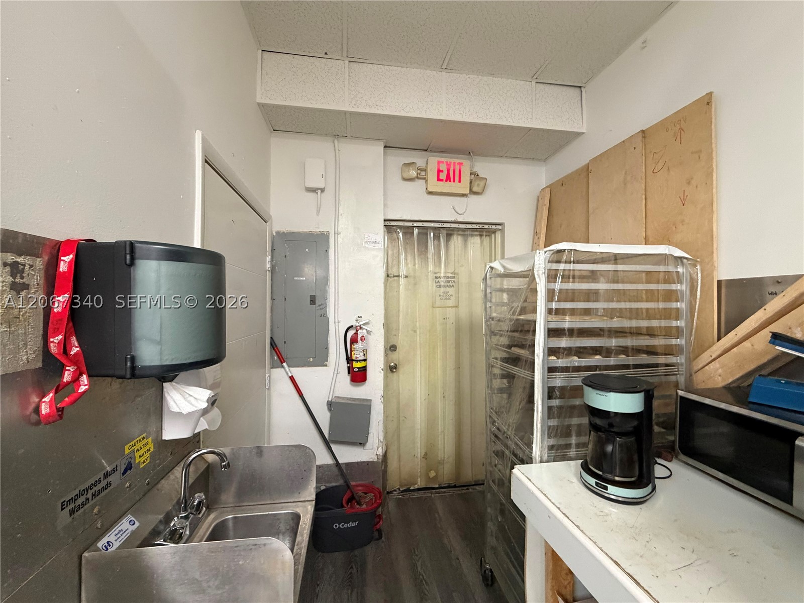 Confidential Property Photo 14