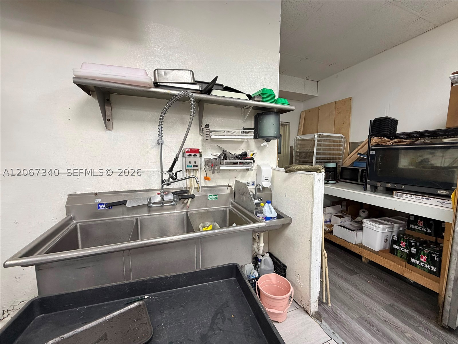 Confidential Property Photo 16
