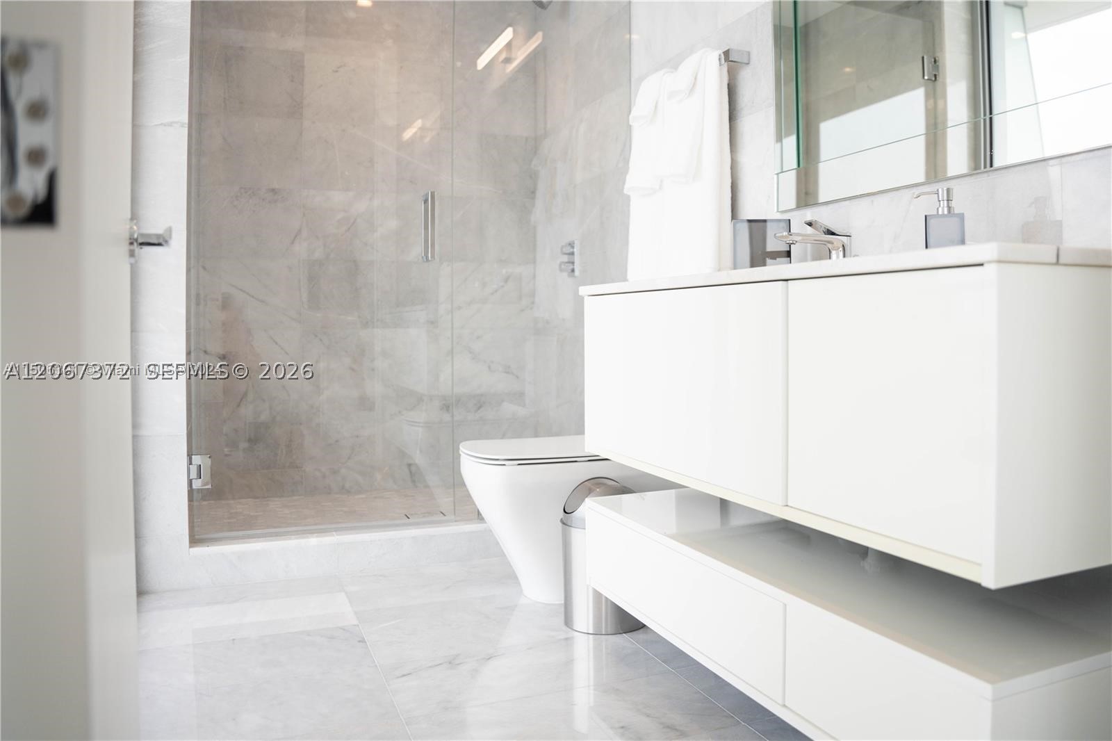 18501 Collins Ave 1104 Property Photo 14