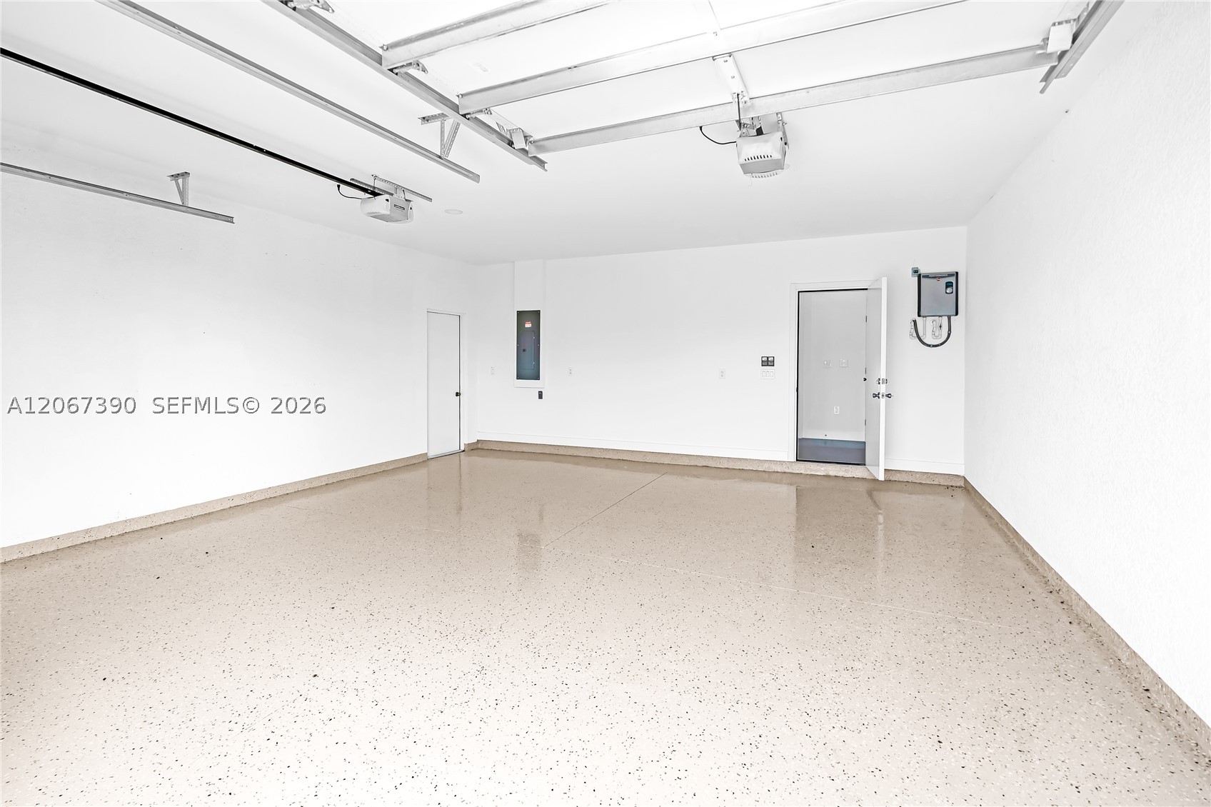 2700 2700 Sw Ember Ter Property Photo 34