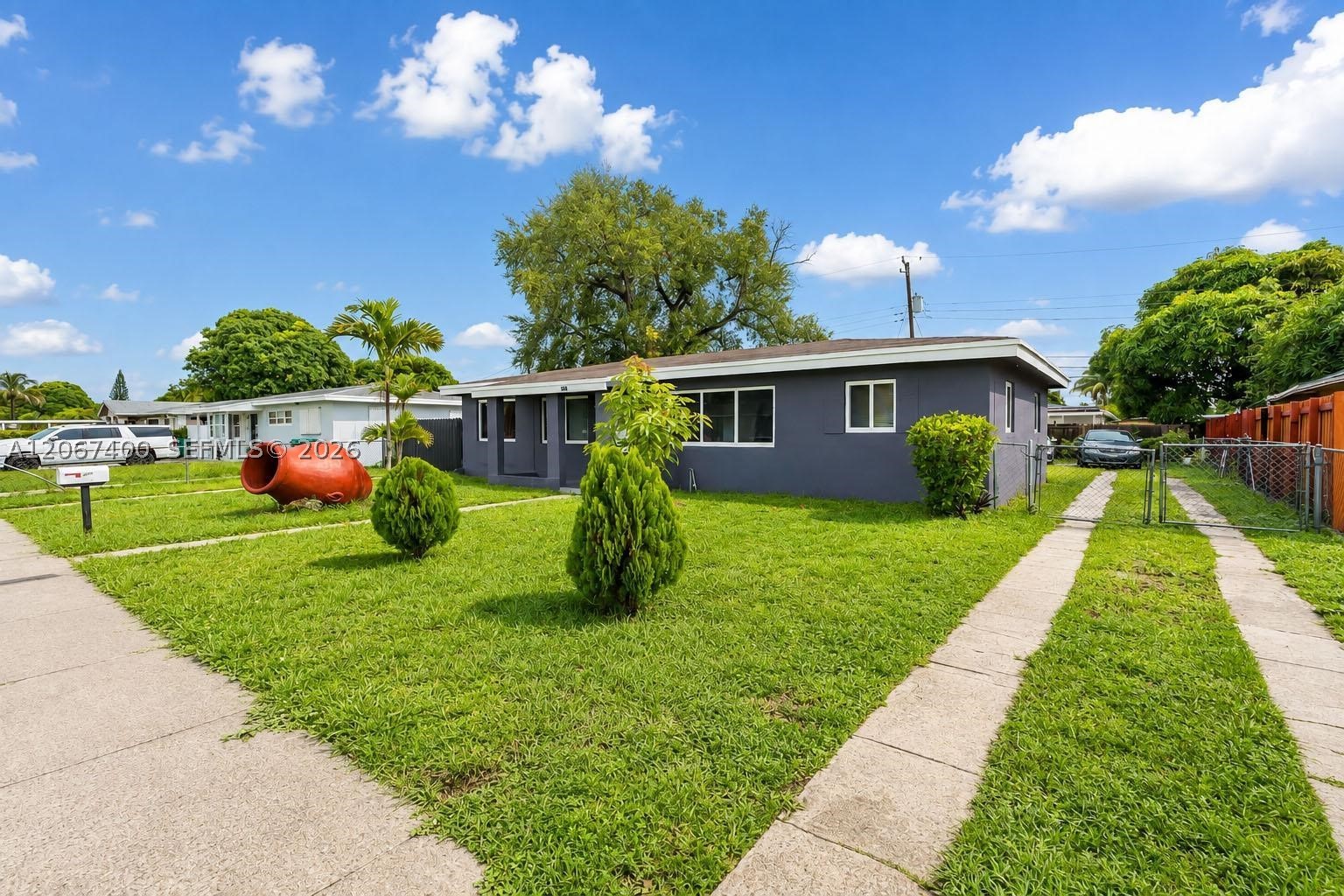 3271 Nw 173rd Ter Property Photo 4