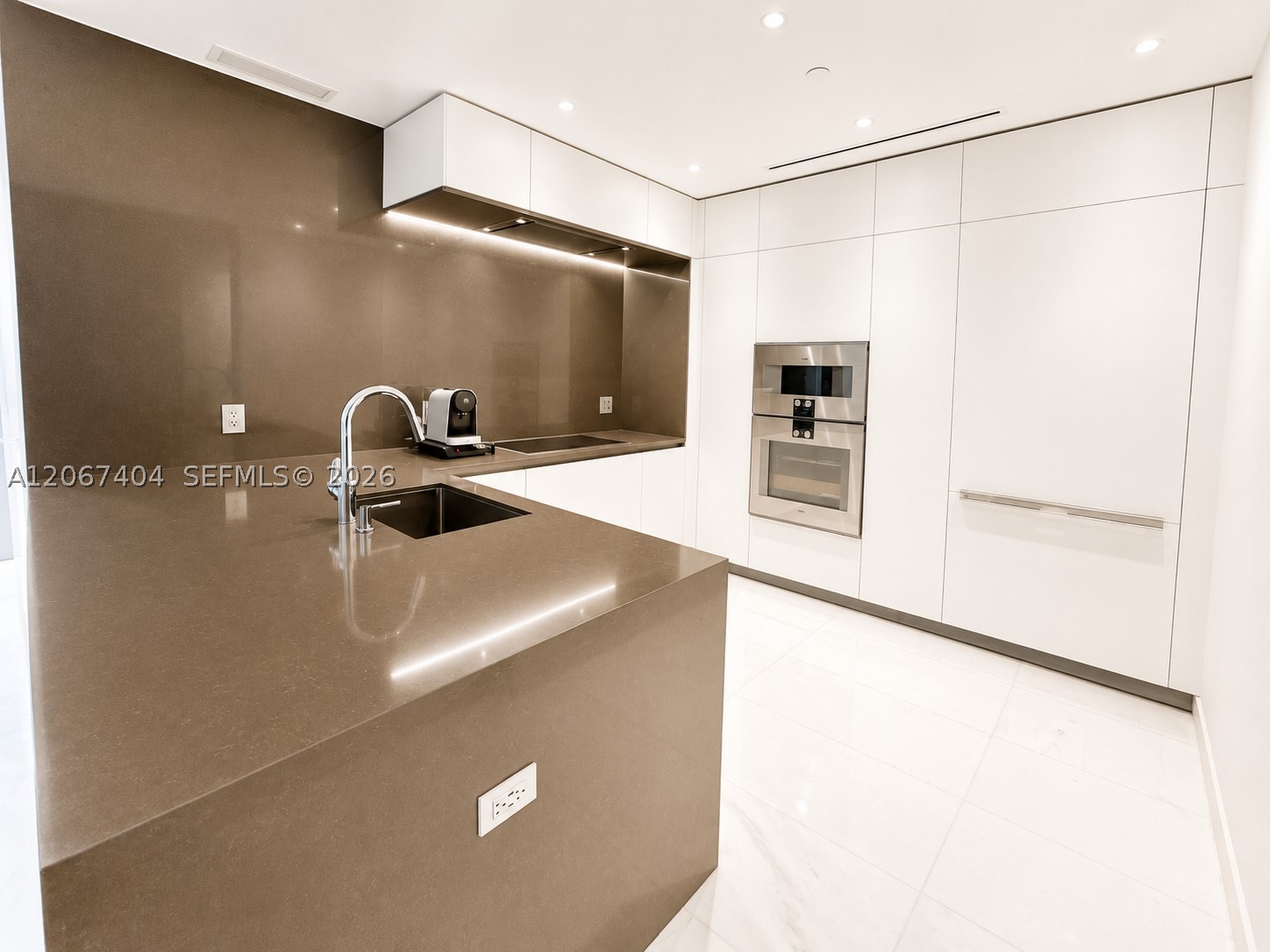 300 Biscayne Boulevard Way 2609w Property Photo 16