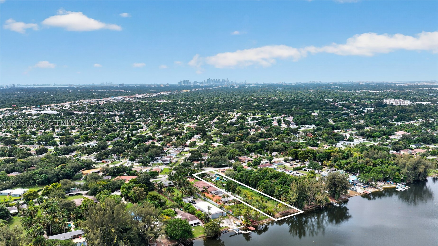 15130 S River Dr Property Photo 31
