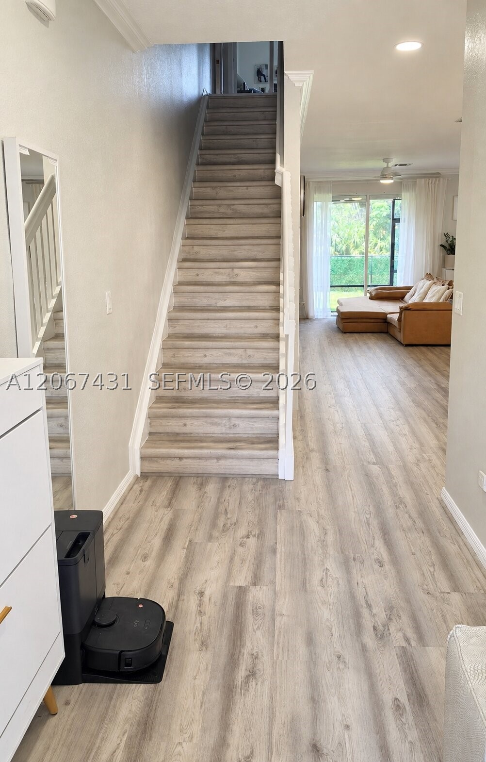 1127 Vermilion Dr Property Photo 11