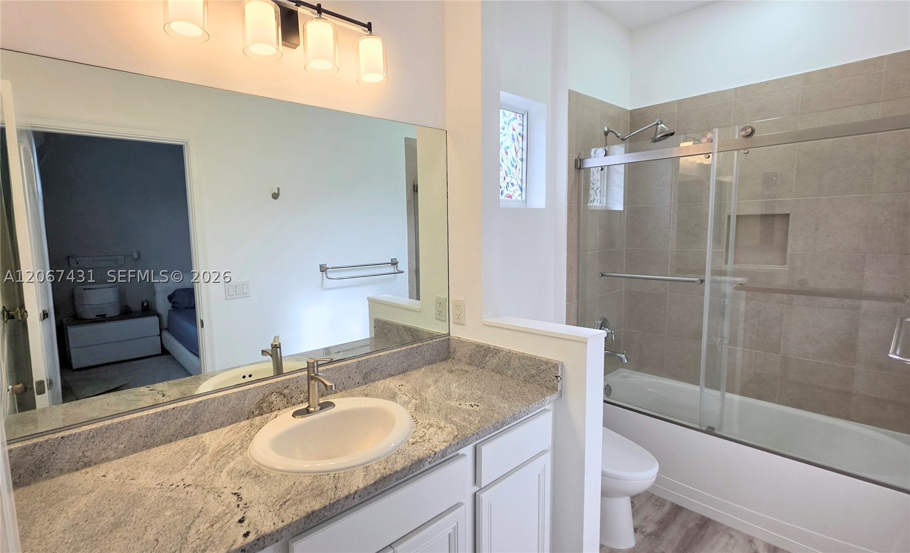 1127 Vermilion Dr Property Photo 15