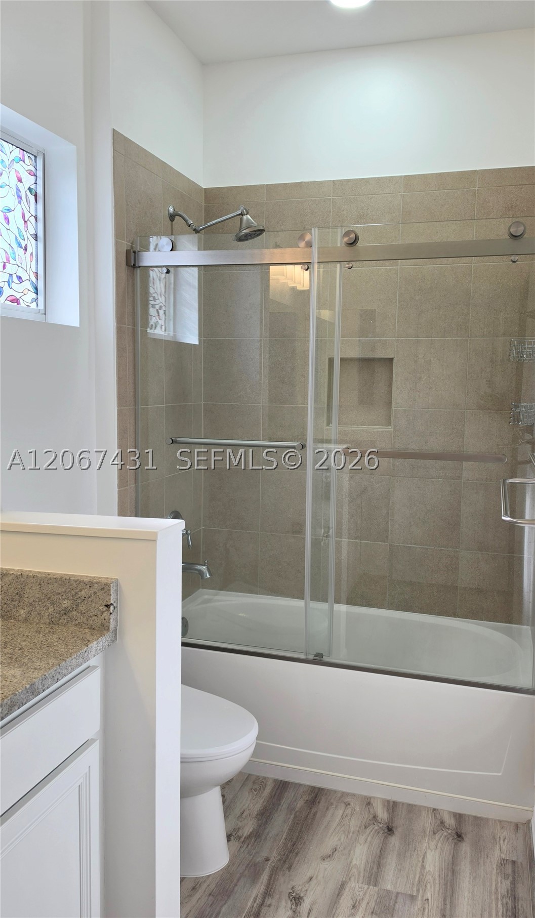 1127 Vermilion Dr Property Photo 16
