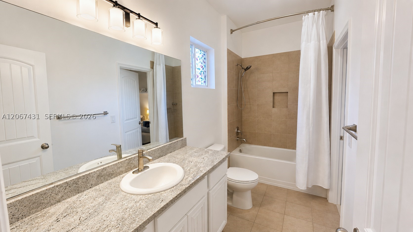 1127 Vermilion Dr Property Photo 25