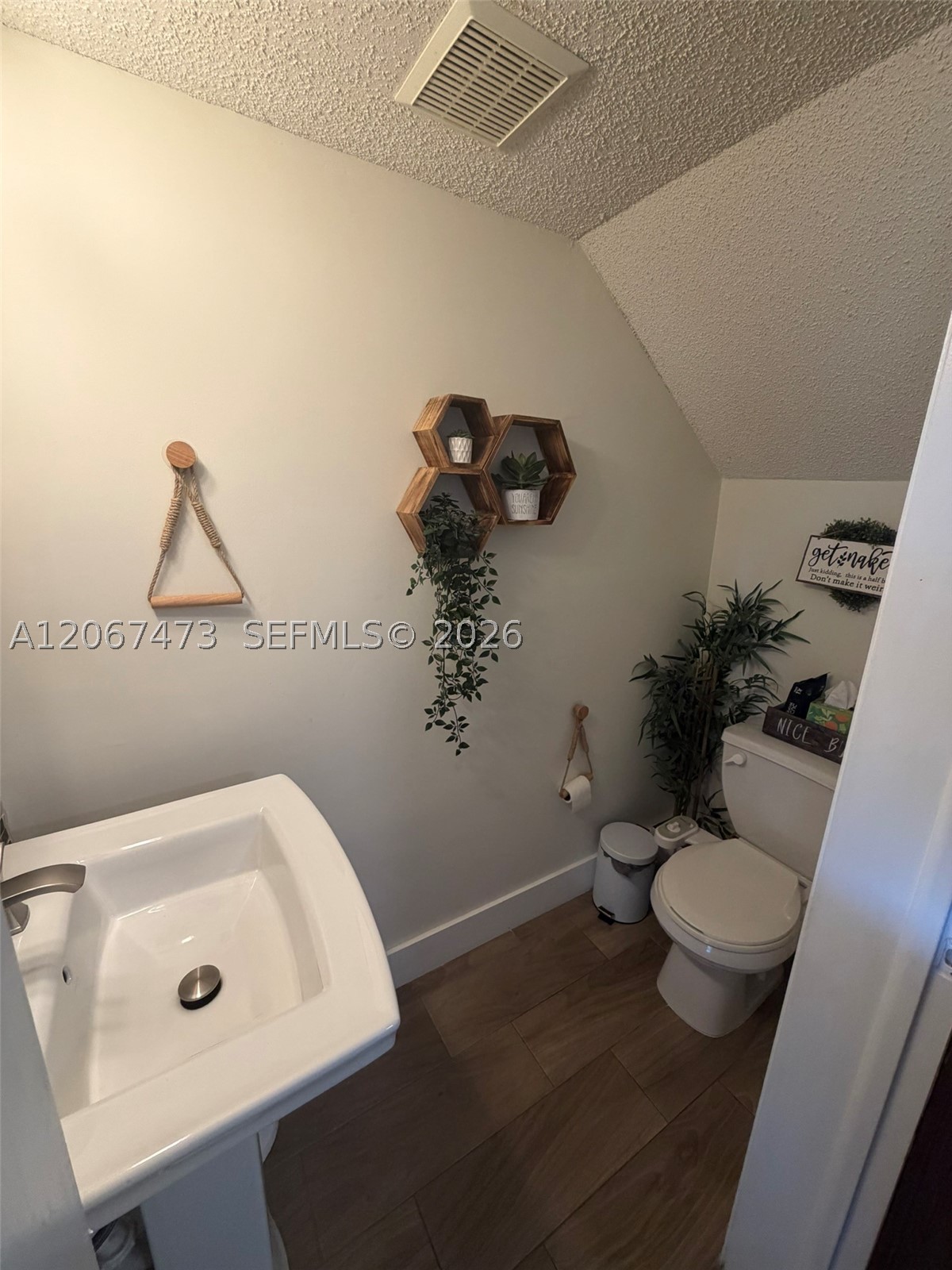 128 Riviera Cir 128 Property Photo 9