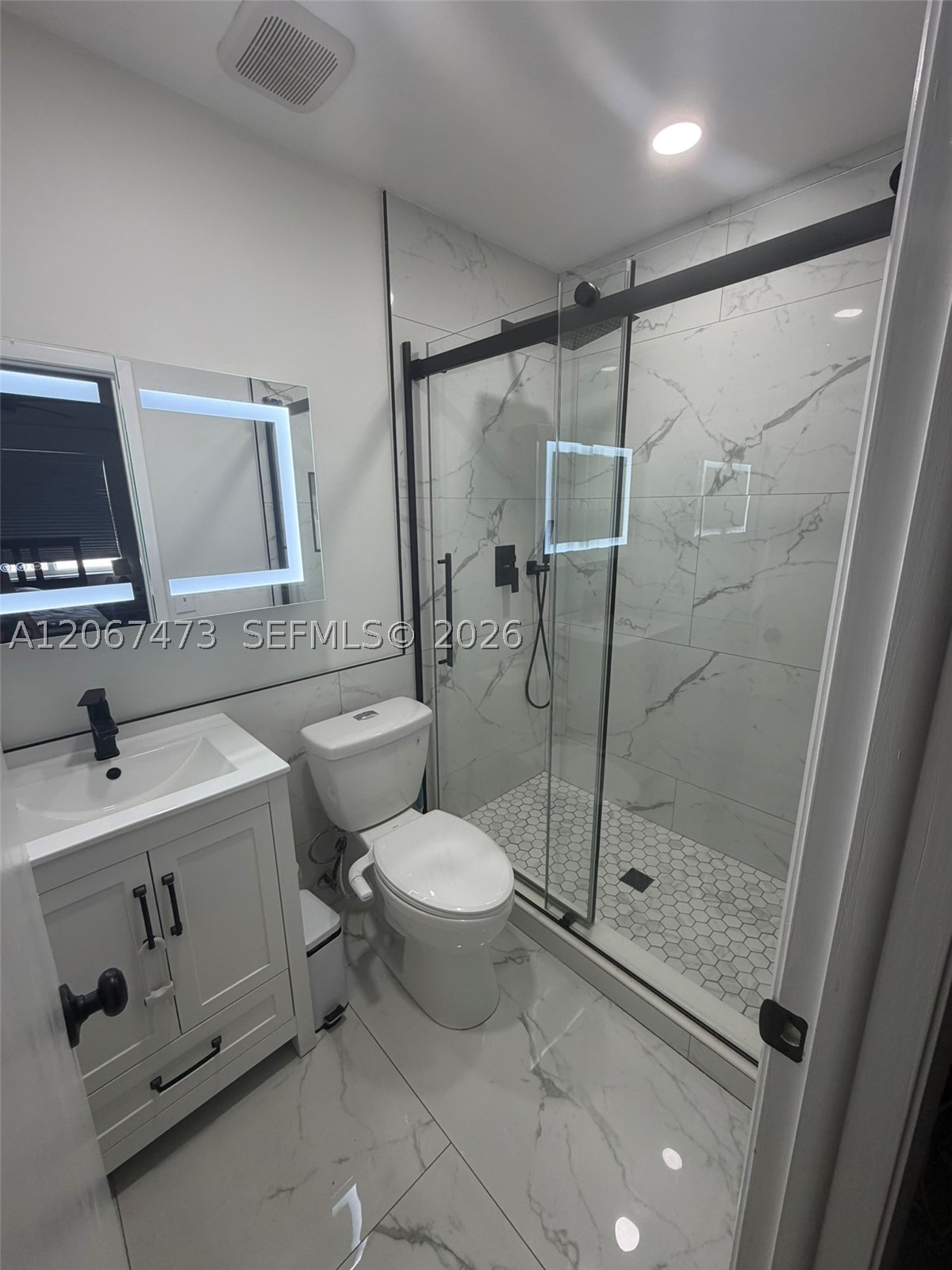 128 Riviera Cir 128 Property Photo 11