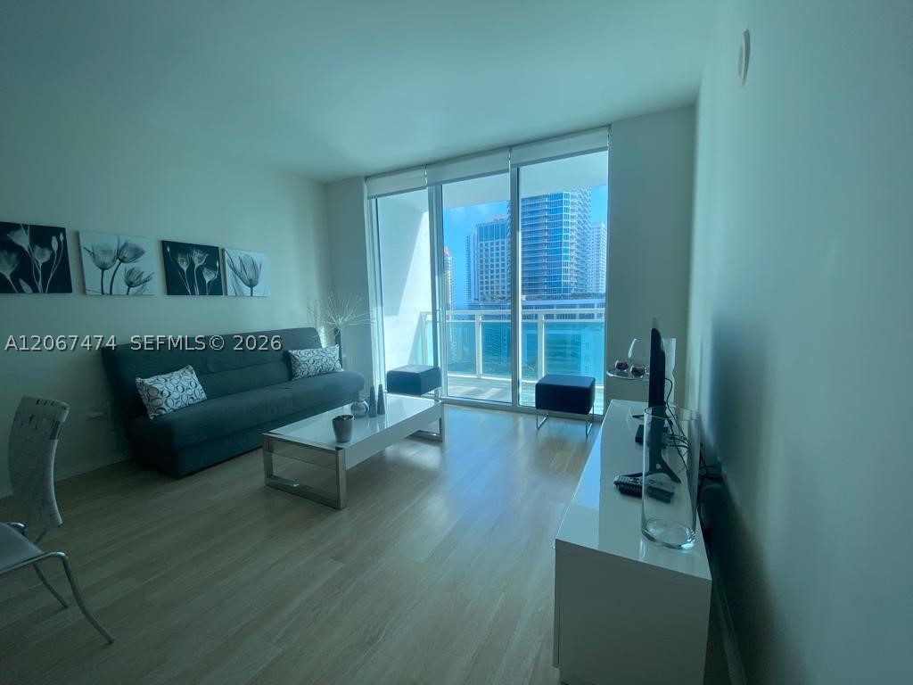 950 Brickell Bay Dr 1903 Property Photo 9
