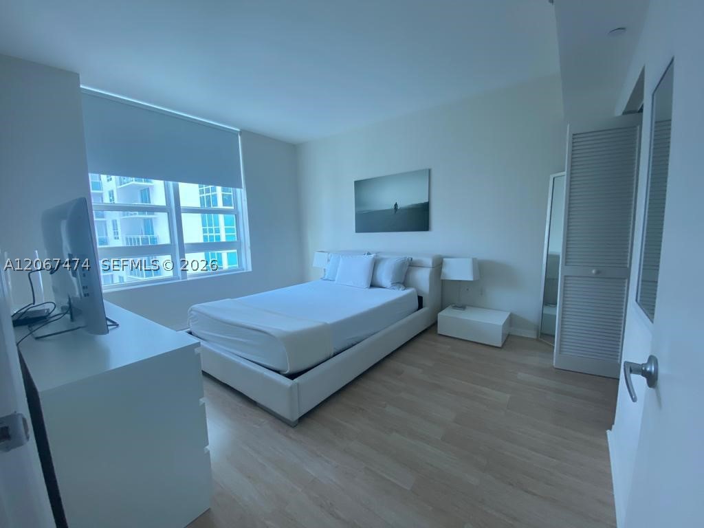 950 Brickell Bay Dr 1903 Property Photo 14