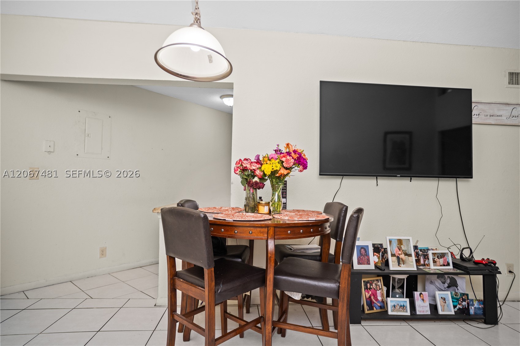 213 Lake Pointe Dr 203 Property Photo 3