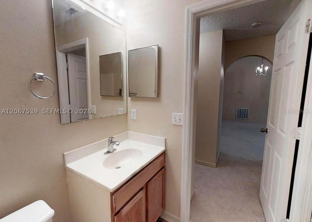 502 Eldron Ave Property Photo 11