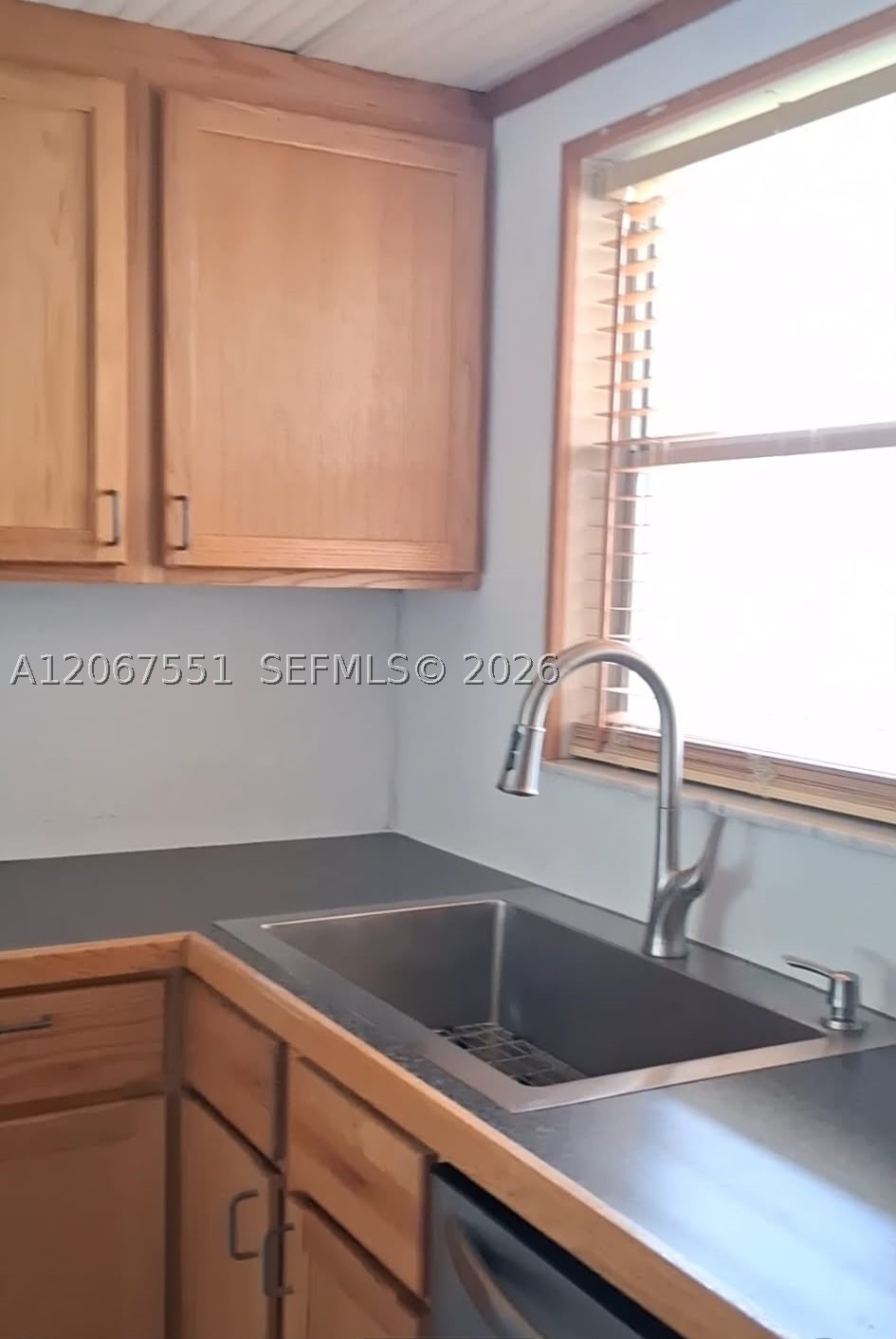 6870 Royal Palm Blvd 111m Property Photo 8