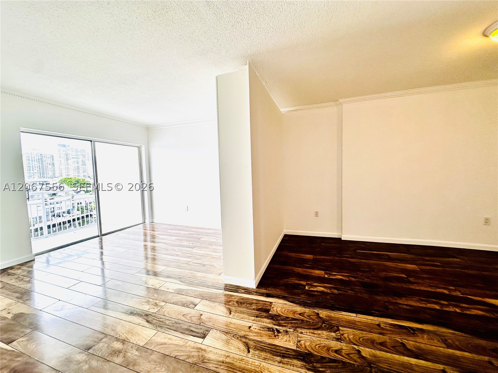 400 Kings Point Dr 714 Property Photo 10