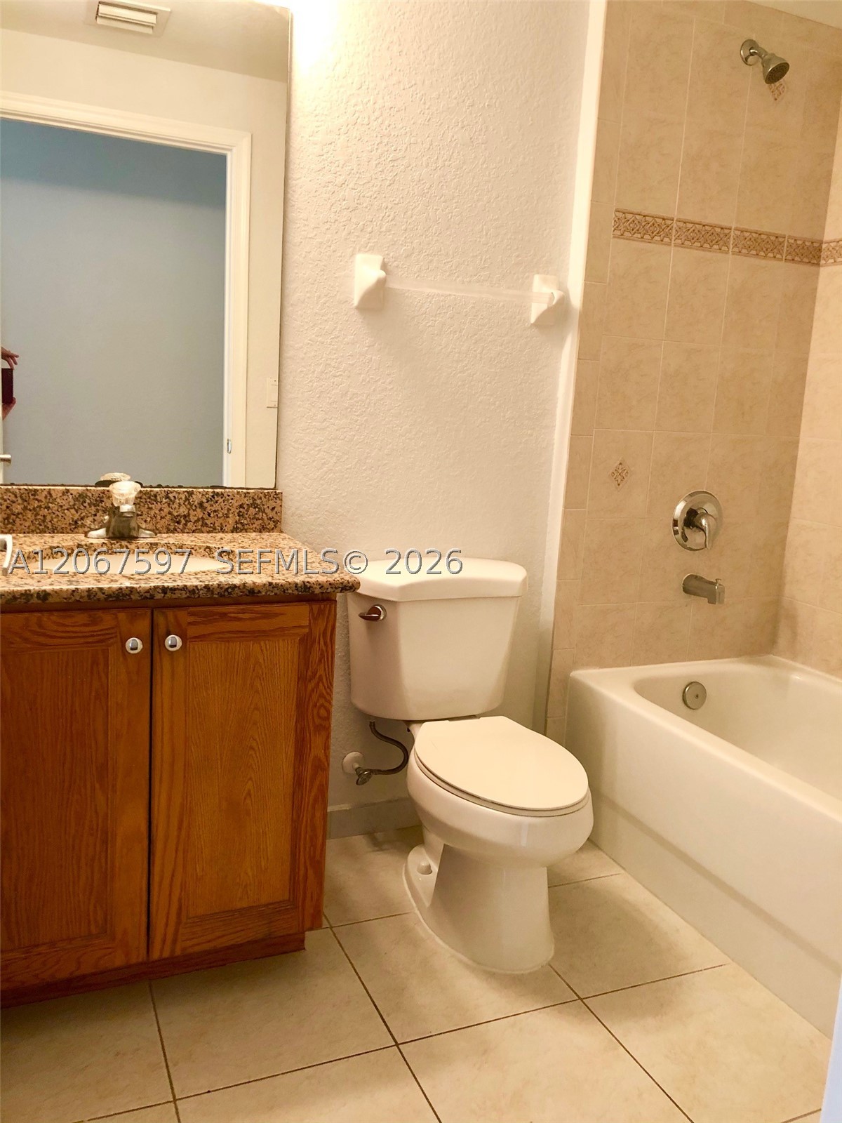 1811 Ne 5th St 1501 Property Photo 21