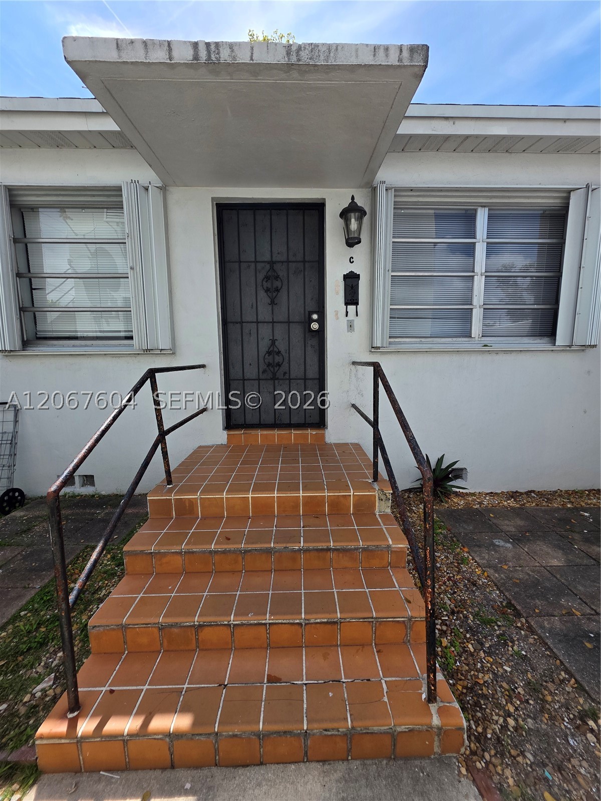 85 Esplanade Dr C Property Photo 1