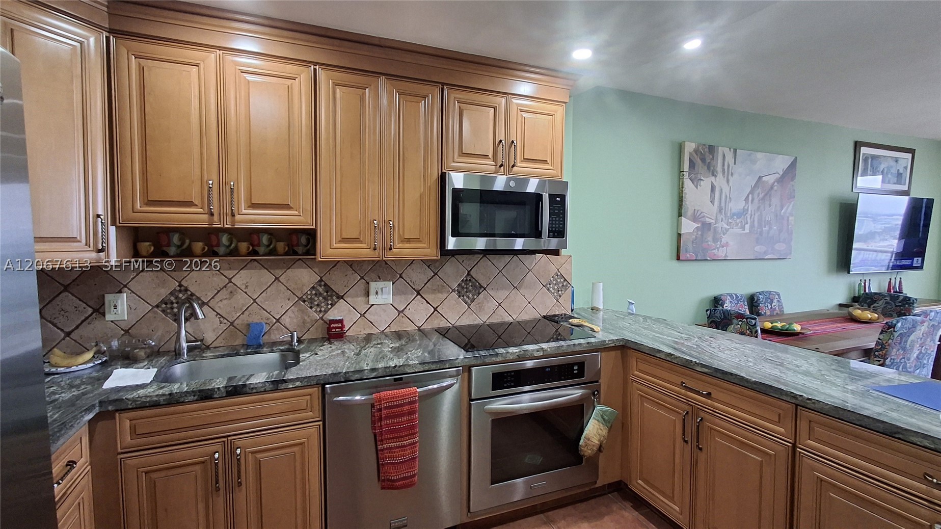13499 Biscayne Blvd Ph1712 Property Photo 5