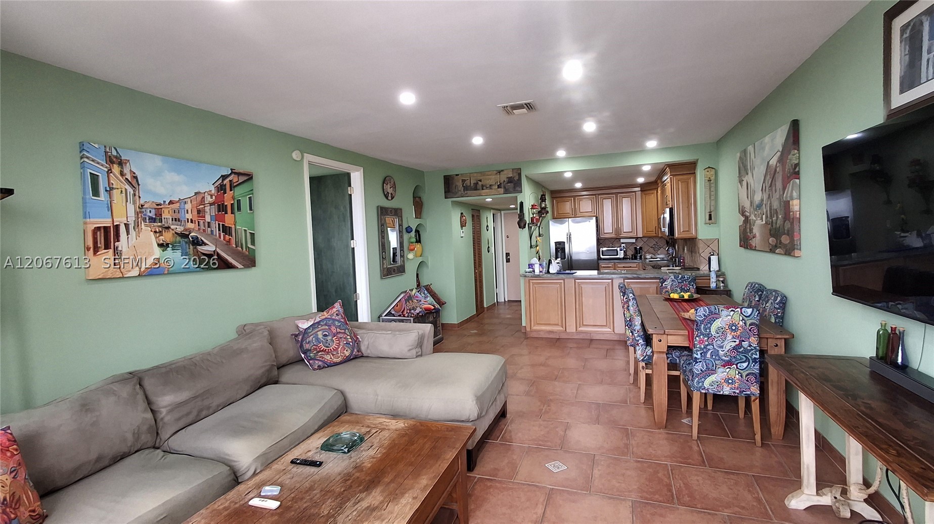13499 Biscayne Blvd Ph1712 Property Photo 6