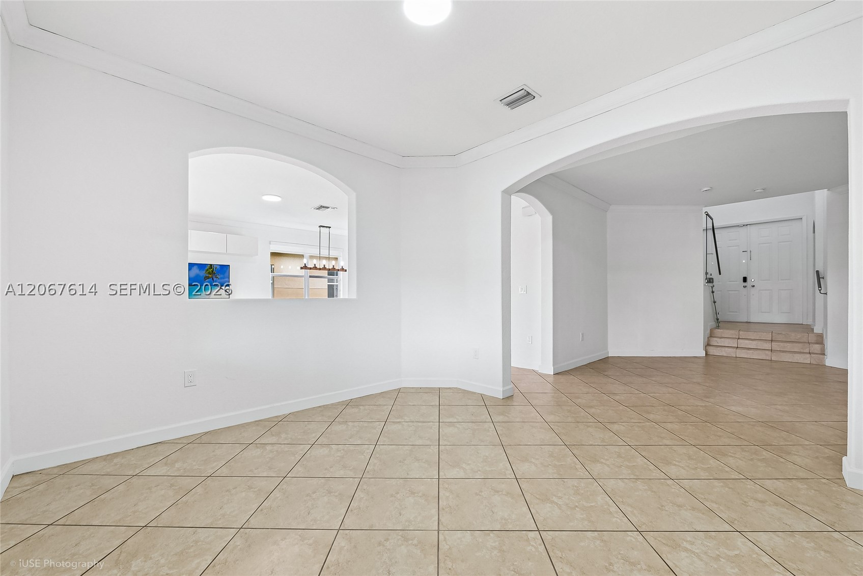 8666 Nw 109th Ct 8666 Property Photo 2