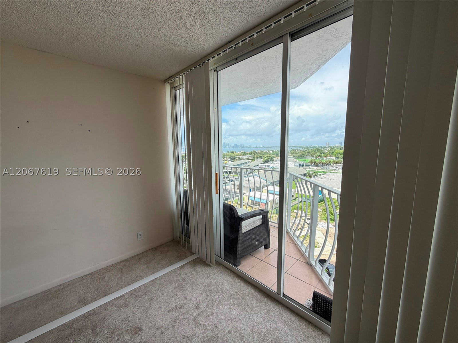 7601 E Treasure Dr 902 Property Photo 10
