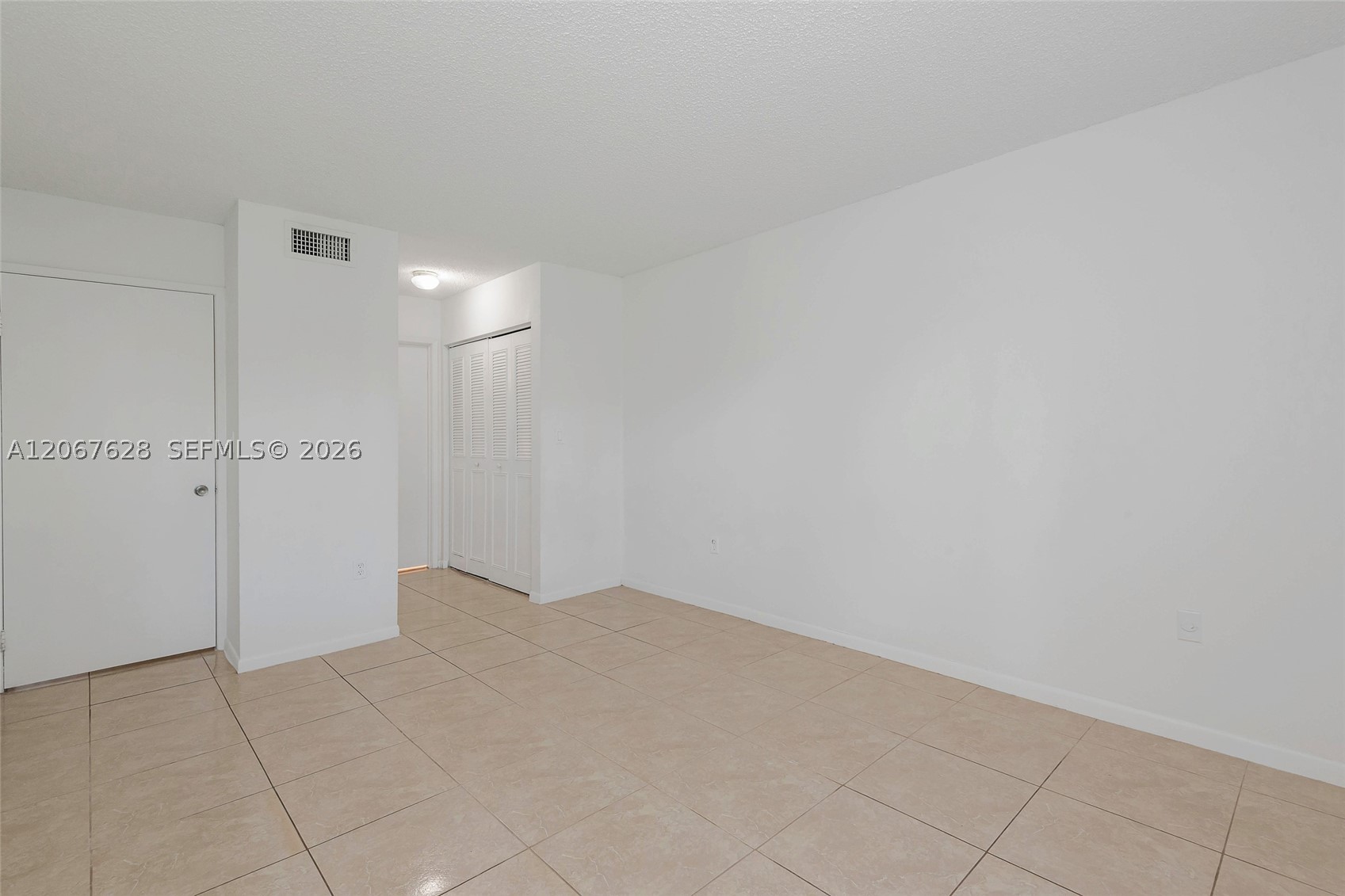 6272 Nw 186th St 106 Property Photo 16