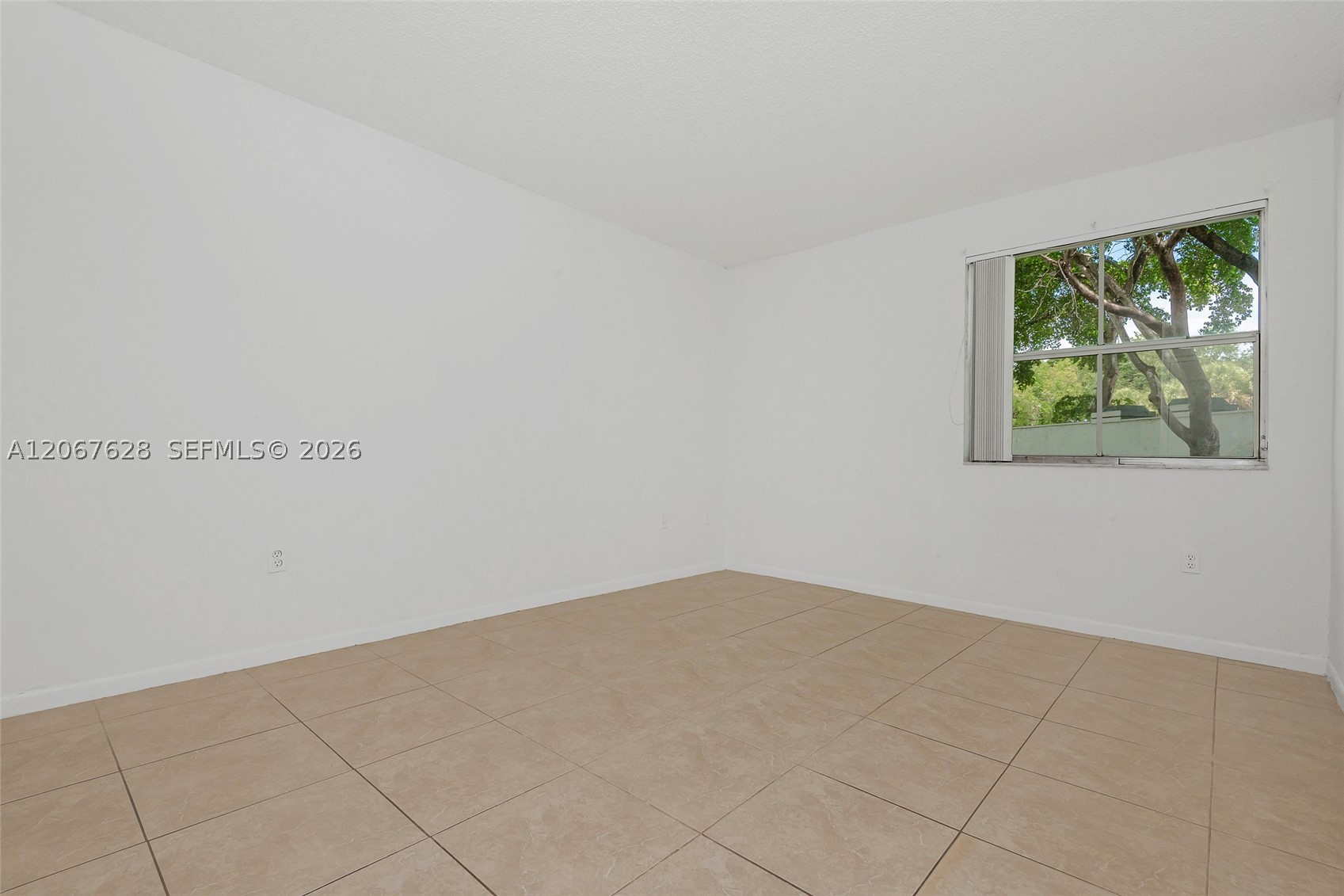 6272 Nw 186th St 106 Property Photo 18