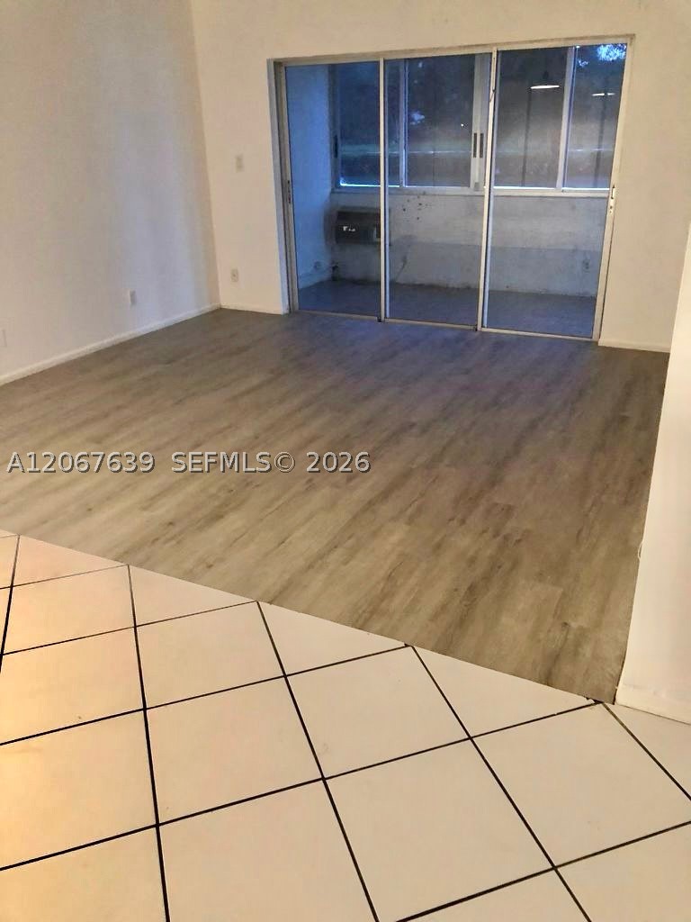 2700 Riverside Dr 108-b Property Photo 2
