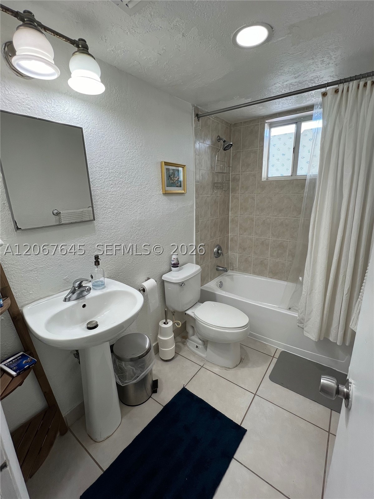 458 Sw 10th St 4 Property Photo 8