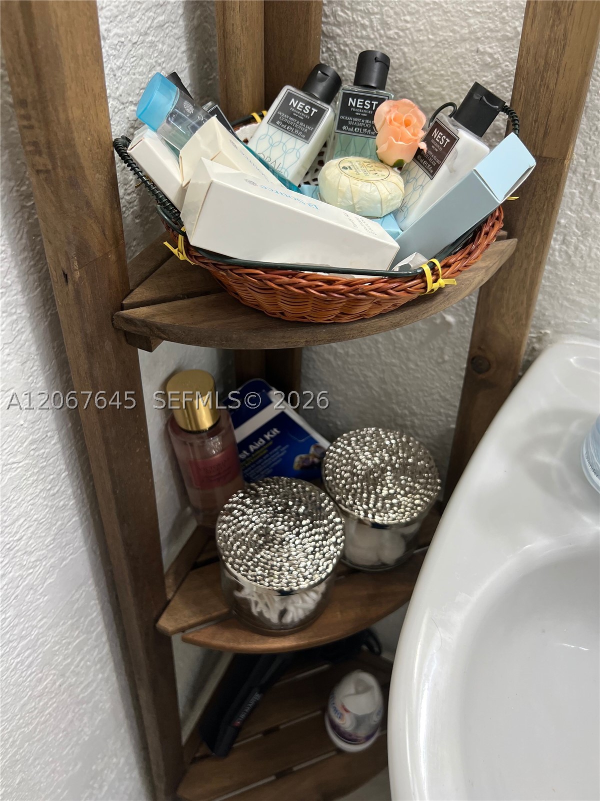 458 Sw 10th St 4 Property Photo 12