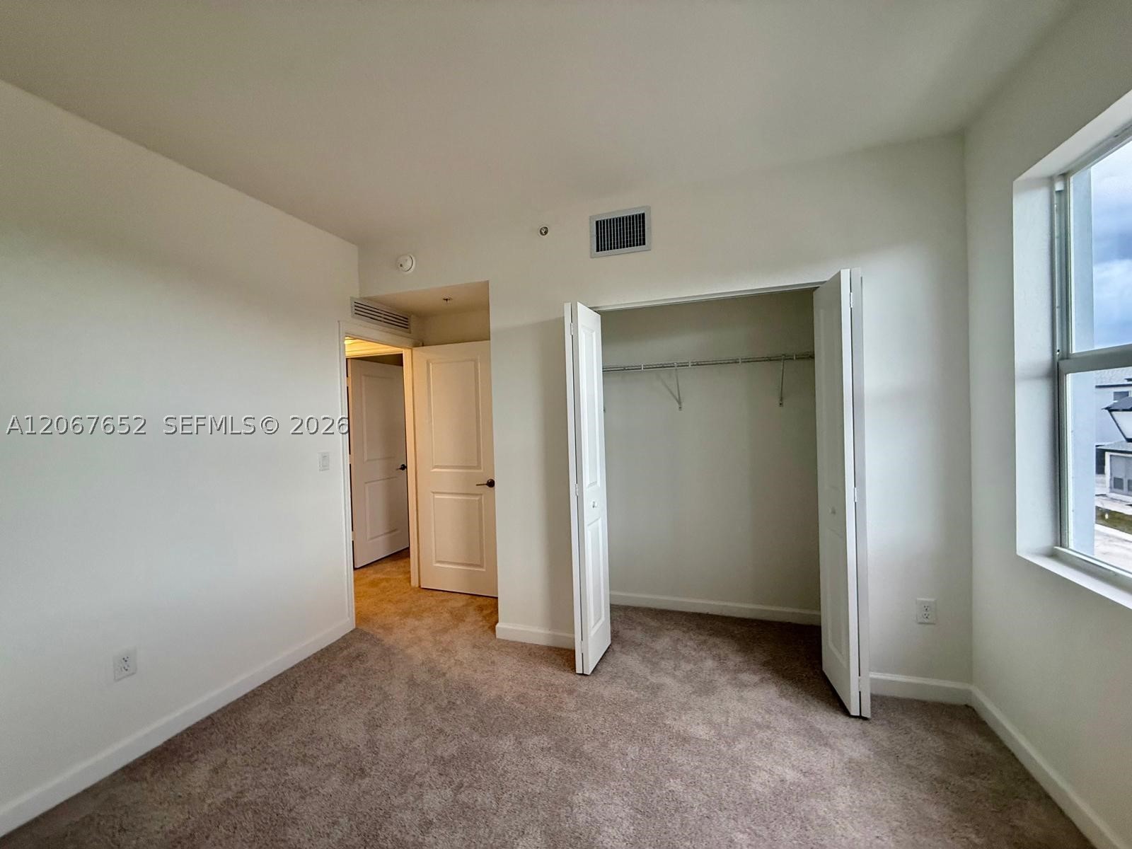 A12067652 Property Photo 4