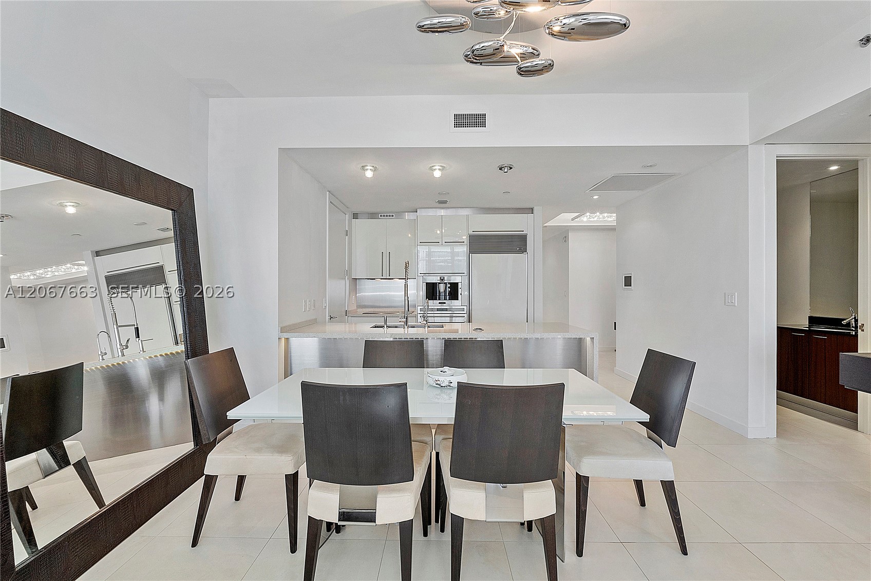15811 Collins Ave 902 Property Photo 18