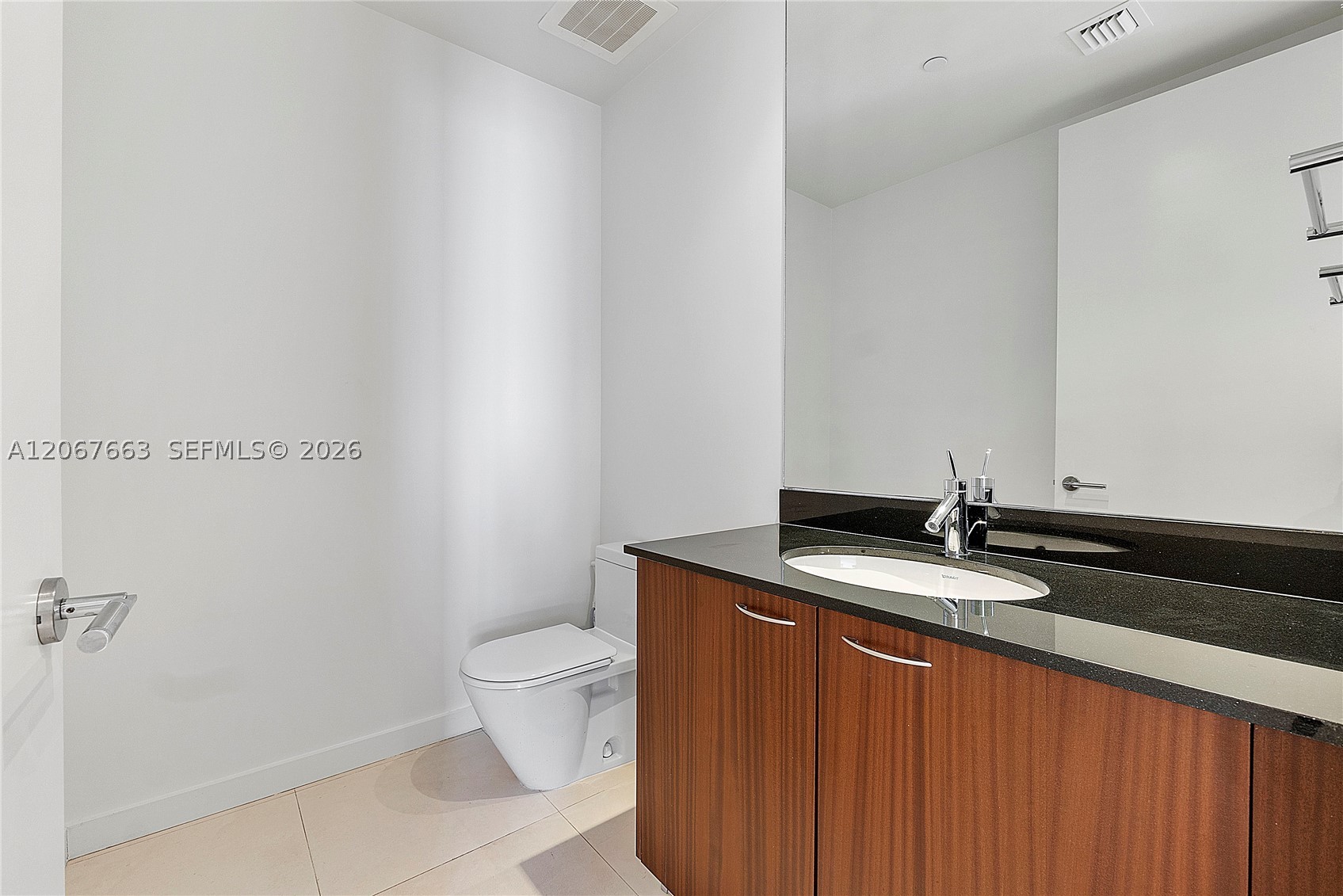 15811 Collins Ave 902 Property Photo 27